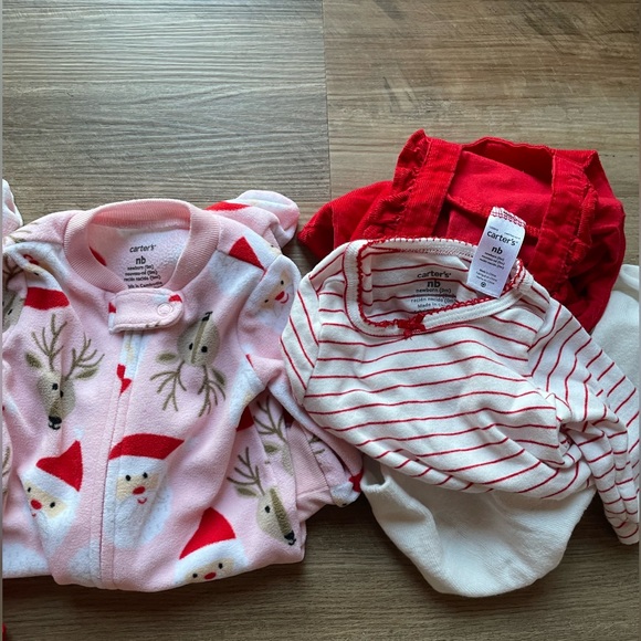 Christmas bundle newborn fleece footie pajamas & jumper dress EUC reindeer Santa - Picture 5 of 5